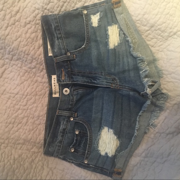 BULLHEAD JEAN SHORT SIZE 5 - Picture 1 of 4